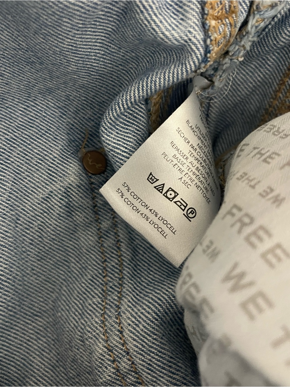 NWOT We The Free Good Luck Mid Rise Barrel Jeans Ultra Light Beam Size 33 $98 - Picture 6 of 7